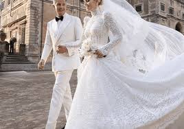 Jul 26, 2021 · when model lady kitty spencer married retail tycoon michael lewis it was always destined to be a fashionable affair. 699yzu9s0hqnkm