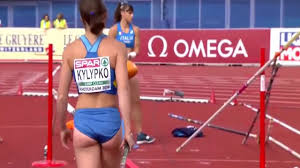 110 metros com barreiras , lançamento de disco , salto com vara , lançamento. As Mais Belas Garotas Do Salto Com Vara Nas Olimpiadas De 2016 Youtube