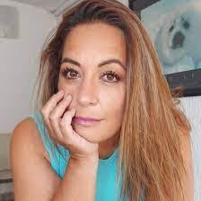 Barbara Mire's Instagram, Twitter & Facebook