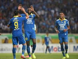 Kali ini pertandingan antara kesebelasan persib bandung. Program Persib Bandung Satu Pekan Jelang Bergulirnya Liga 1 2020 Okezone Bola