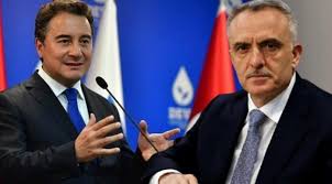 Ünlü çift ikizleriyle birlikte bodrum'da sezonu açtı. Naci Agbal 130 Milyari Sordugu Icin Mi Gitti Gundem Kayseri Canli Gaste