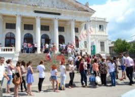 4, parter, sau la casieria umf, strada victor babeș, nr.8, parter, astfel : Admitere Medicina 2019 ConcurenÈÄ Mare La Umf IaÈi SÄnÄtatea BuzoianÄ