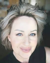 Wendy Trask's Instagram, Twitter & Facebook