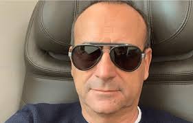 Carlo conti e la figlia di fabrizio frizzi. Carlo Conti Emozionato Per Suo Figlio Matteo