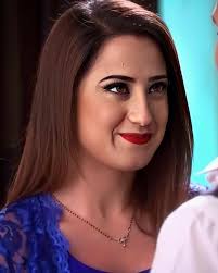 pin by تارا رايتشاند on ideas for the house in 2021 cute romantic pictures colors tv drama romantic pictures