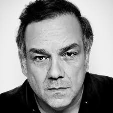 Je viendrai dédicacer mon album samedi 11 septembre au magasin CULTURA  d'Auxerre de 15h à 17h. Hâte de vous rencontrer enfin... 🐝 Kuroneko