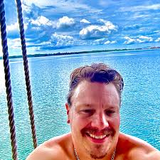 What are the best ways to get food delivered to my house?