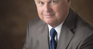 Andrew Leonard named chair of St. Louis Convention Commission