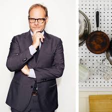 Here's the best technique for achieving a perfectly cooked (crusty on the outside and juicy on the inside) and flavorful steak every time using only a skillet adapted from alton brown's season 14, episode 1 porterhouse rules. The 210 Pan That Alton Brown Is Currently Obsessed With Kitchn