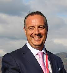 Alan Tasker's Instagram, Twitter & Facebook