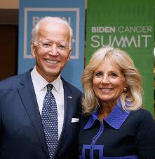Последние твиты от joe biden (@joebiden). Syn Umer Ot Raka Mozga A Doch Pogibla V Avtokatastrofe Chto Izvestno O Seme Dzho Bajdena Starhit Ru
