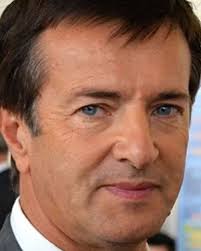 Sono nato il 24 marzo 1960 a bergamo, dove vivo con mia moglie, cristina parodi, e i miei tre figli: Giorgio Gori Biografia Storia E Vita Biografieonline