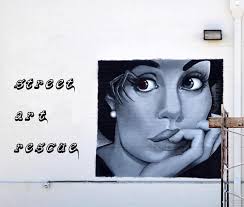 Mural by Mexican Street Artist Eva Bracamontes, 2019 in Toulouse, France.