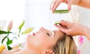 Ekstrak lidah buaya dilaporkan mampu memberikan bantuan cepat untuk mengatasi gatal dan terbakar terkait dengan dermatitis radiasi yang parah pada 1959, administrasi makanan dan obat as menyetujui penggunaan salep lidah buaya sebagai obat yang dijual bebas untuk menyembuhkan. Lidah Buaya Pengertian Kandungan Manfaat Cara Menggunakannya