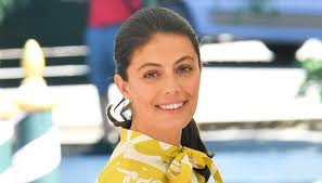 Alessandra Mastronardi al top a Venezia ma esagera col camicione. Ferragni  in shorts