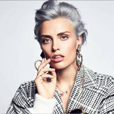 Wallis Day (@wallisday) • Facebook