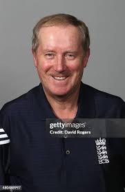 407 Steve Gale Photos & High Res Pictures