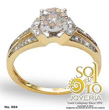 Pareja de anillos de boda de la colección clásicos.a veces, solo los diseños reducidos y simples inspiran a los novios. Pin By Sol De Oro Joyeria On Diamantes Engagement Rings Jewelry Bride Beauty