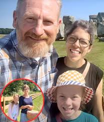 AT 52, COUNTRY SINGER RORY FEEK'S WIFE REBECCA FINALLY SPEAKS OUT ABOUT  THEIR MARRIAGE ▶️ Watch Here!  https://musicinyou.buzz/at-52-country-singer-rory-feeks-wife-rebecca-finally-speaks-out-about-their-marriage-for-the-first-time-since-quietly  ...