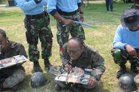 Latihan jmf seperti komando ggk. Road2blog Tulisan Ringan Dari Tepi Jalan Halaman 32