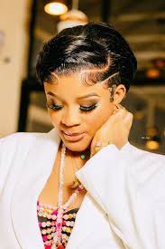 Queen Delvaqyo take his guys out for her birthday celebration at @Chapter  One SL. One of the most expensive and prestigious restaurant and nightclub  presently in West Africa. 🥰 It's rumors that