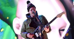 None of this will come across as blatantly as it does on woodstock, the band's eighth studio album and first in. Lucius Strip Down Portugal The Man S Tidal Wave In New Remix Iheartradio