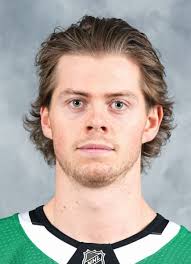 Player photos for the 2018-19 Powell River Kings at hockeydb.com