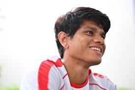 S'pore sprinter Marc Louis follows in Shanti Pereira's footsteps by turning  full time