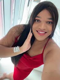 My name is Soni-Lis and I'm from 🇵🇷, I'm 35 & huge fan of k-pop and  k-dramas. I would like to know more about solo traveling since I will be  traveling to