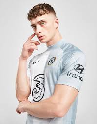 Kounde settlement, lewandowski going nowhere, shock lukaku/werner swap deal touted Nike Chelsea Fc 2021 22 Home Goalkeeper Shirt