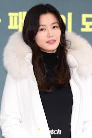 Ashin of the north tergolong jarang tampil di depan publik. Jun Ji Hyun Picture ì „ì§€í˜„ Hancinema