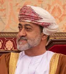 وجاء تنصيب السلطان الجديد هيثم بن طارق في انتقال سلس للسلطة بعد. Ù‡ÙŠØ«Ù… Ø¨Ù† Ø·Ø§Ø±Ù‚ ÙˆÙŠÙƒÙŠØ¨ÙŠØ¯ÙŠØ§