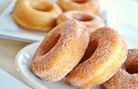 Cara 2 1 cawan 1/2 gula halus di perang kan(375g) plus 1 cawan/250g whipping cream uht suam kacau sebati dan tambah butter 1sb kacau smpai pekat.bia 2 jam atau masuk peti ais sekejap. Resepi Donut Kentang Sukatan Cawan