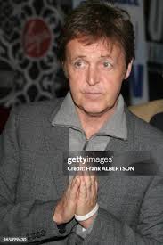 25,109 Cor Stock Photos, High-Res Pictures, and Images