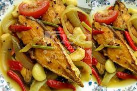 Siap kepala tenggiri masak asam cuka. Ikan Masak Cuka Sedap Tahan Lama