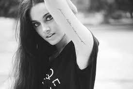 419 644 tykkäystä · 535 puhuu tästä. Pin De Nilka Rodriguez En In The Skin Oriana Sabatini Oriana Tatuajes De Famosos