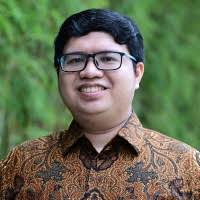 90+ Profile mit dem Suchbegriff „Lubis“