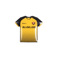 Tenga en cuenta que usted mismo puede cambiar de canal de transmisión en. Pin Trikot Heim 2020 21 Sg Dynamo Dresden Fanshop