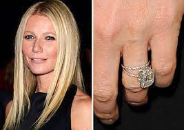 Gwyneth Paltrow From Chris Martin Celebrity Engagement Rings Celebrity Rings Pink Diamond Jewelry