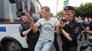 Мы требуем от российских властей его незамедлительного освобождения. Aleksej Navalnyj Otpushen Iz Policii Na Svobodu Novosti Iz Germanii O Rossii Dw 13 06 2019