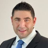 700+ profils pour “Xenakis”