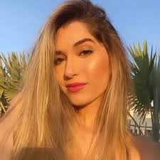 debora.fuchs (@debora.fuchs)