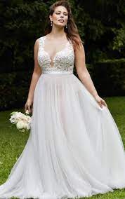 Discover the styles and prints of the seasons, all in sizes ranging from 00 to 28. Pretty Best Wedding Dress For Apple Shape Woman Ideas Davids Bridal Plus Size Plus Wedding Dresses Wedding Dress Inspiration