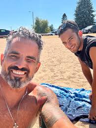 Aaron Hinde (@aaronhinde) • Instagram photos and videos