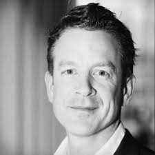 Paul Hover's Instagram, Twitter & Facebook