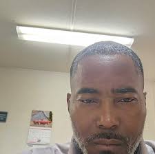 I KNOW SO MANY HIGHLY EDUCATED PEOPLE WHO LIGHTS AREN'T ON UPSTAIRS 🫣 🎞️:  @justmichon #TheBigIcon⭐️