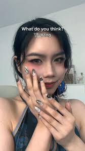 Can anyone tell me why this song so popular?, The lyric Yi Yin Yi Yang  means the harmony and balance of nature. Black color represent Yin and  white represents Yang, meaning light and far, soft and ...