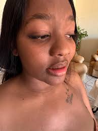 1K reward if you know her