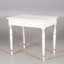 A new inspiring group board to share painted furniture ideas, restyled or repurposed furniture and diy furniture tutorials! Table With Box White Painted With Bronze Early 1900s Furniture Tables Auctionet