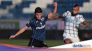 30' the ball is crossed in from the left by atalanta's gómez Atalanta Vs Inter Milan Ended 1 1 World Today News